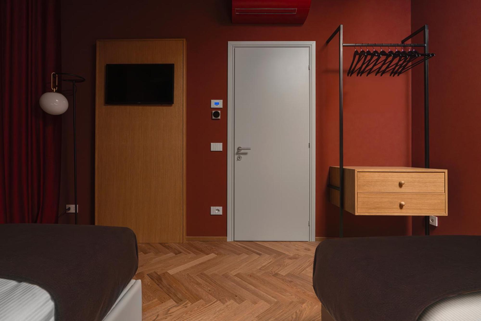 Rego Apartments - Boutique Aparthotel & Serenity Spa With Some Off-Site Apartments In The Heart Of Bergamo City Center Room photo