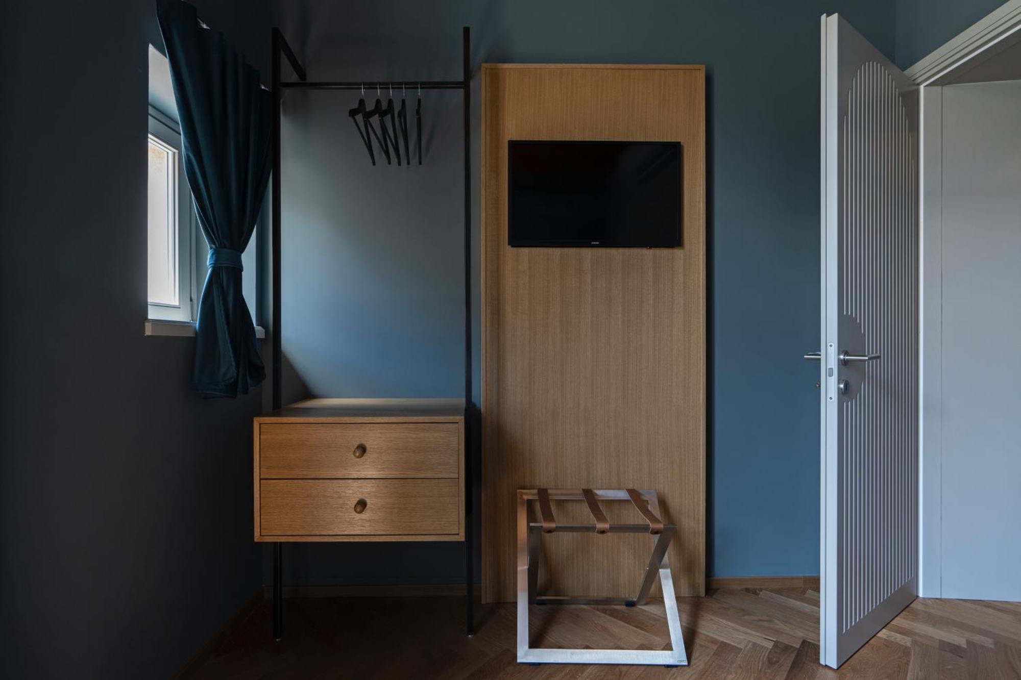Rego Apartments - Boutique Aparthotel & Serenity Spa With Some Off-Site Apartments In The Heart Of Bergamo City Center Room photo