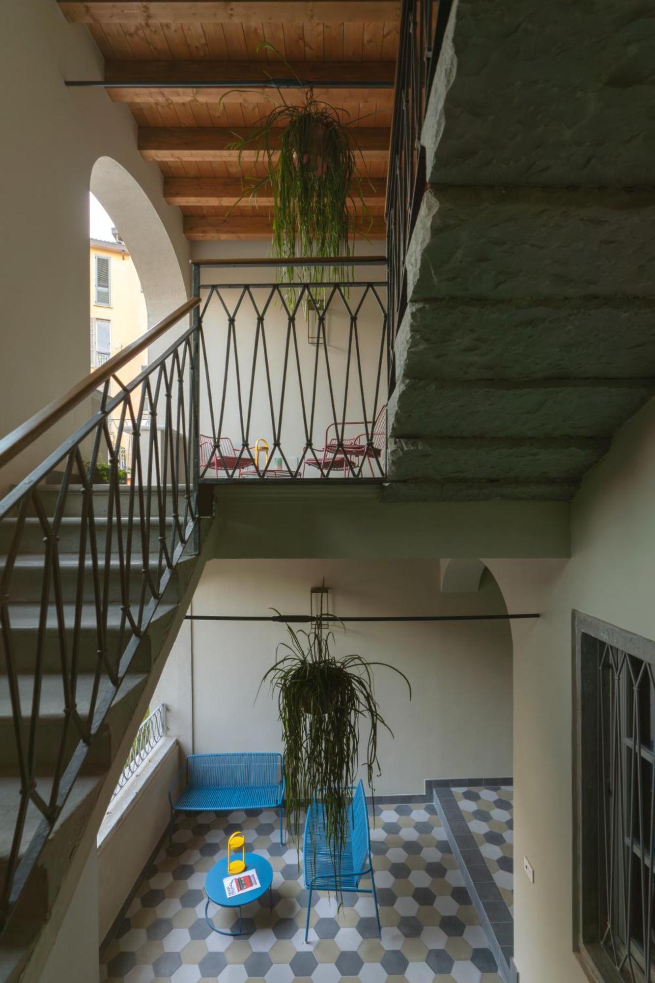 Rego Apartments - Boutique Aparthotel & Serenity Spa With Some Off-Site Apartments In The Heart Of Bergamo City Center Exterior photo